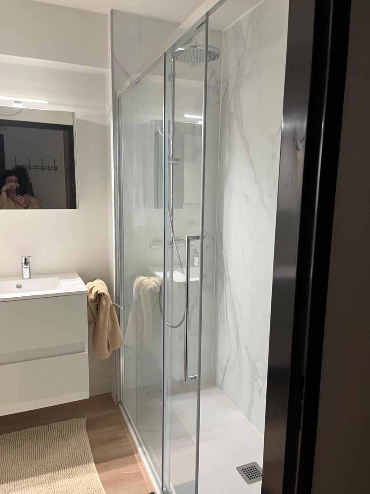 Ruim appartement met zeezicht in Westende Middelkerke Buitenkant foto